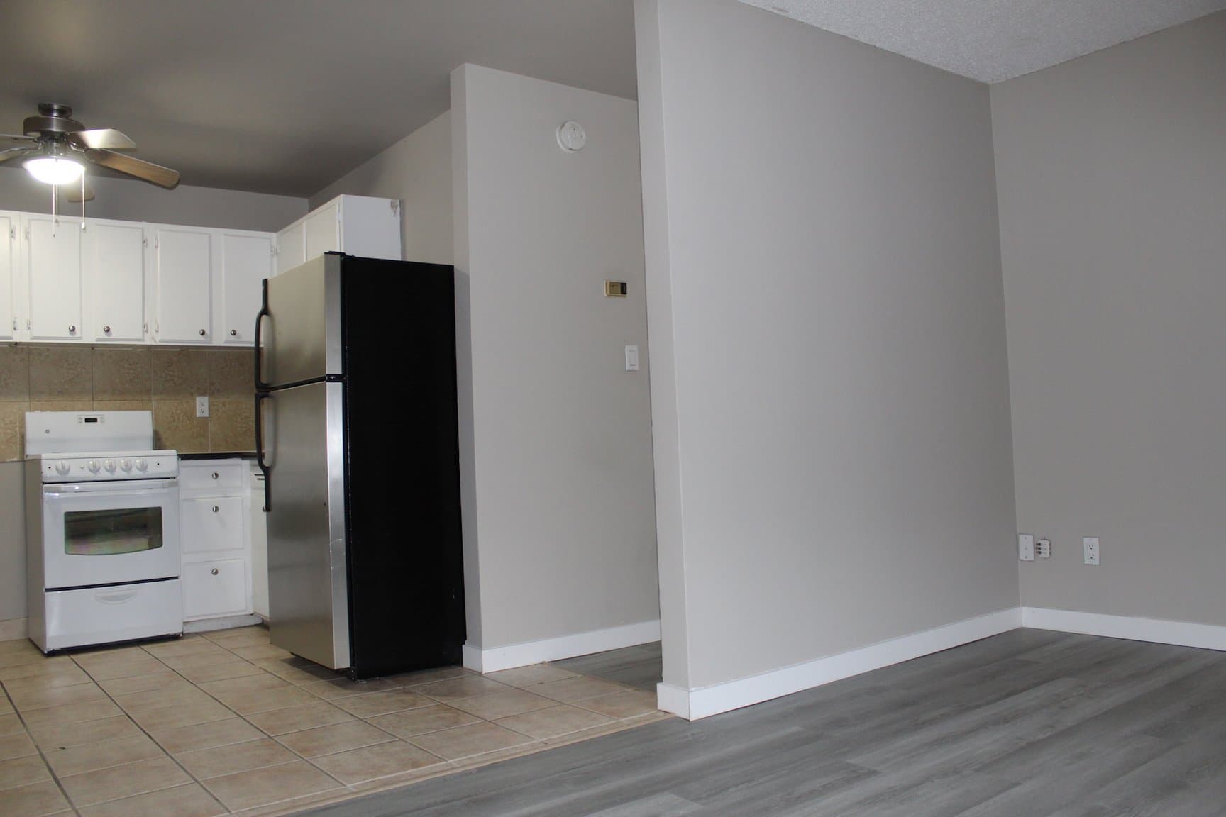 Aurora Place Apartments — 2 bedroom - Photo 8