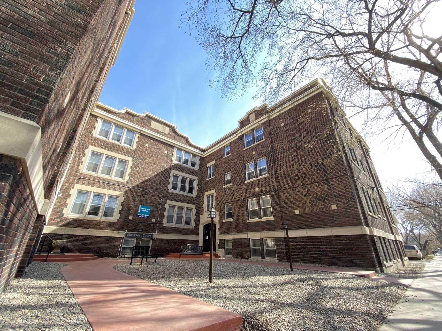 Montrose Manor — 2 bedroom