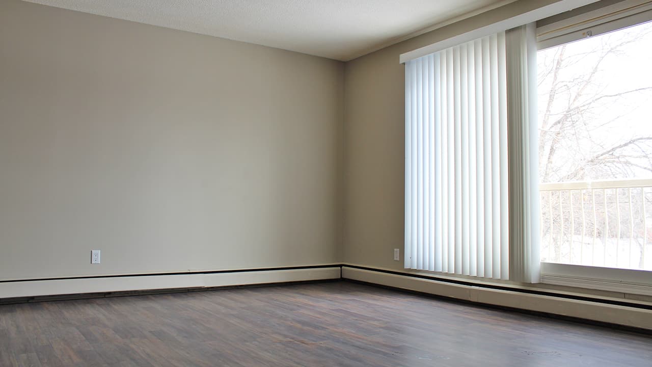 Beauview Apartments — 2 bedroom - Photo 2