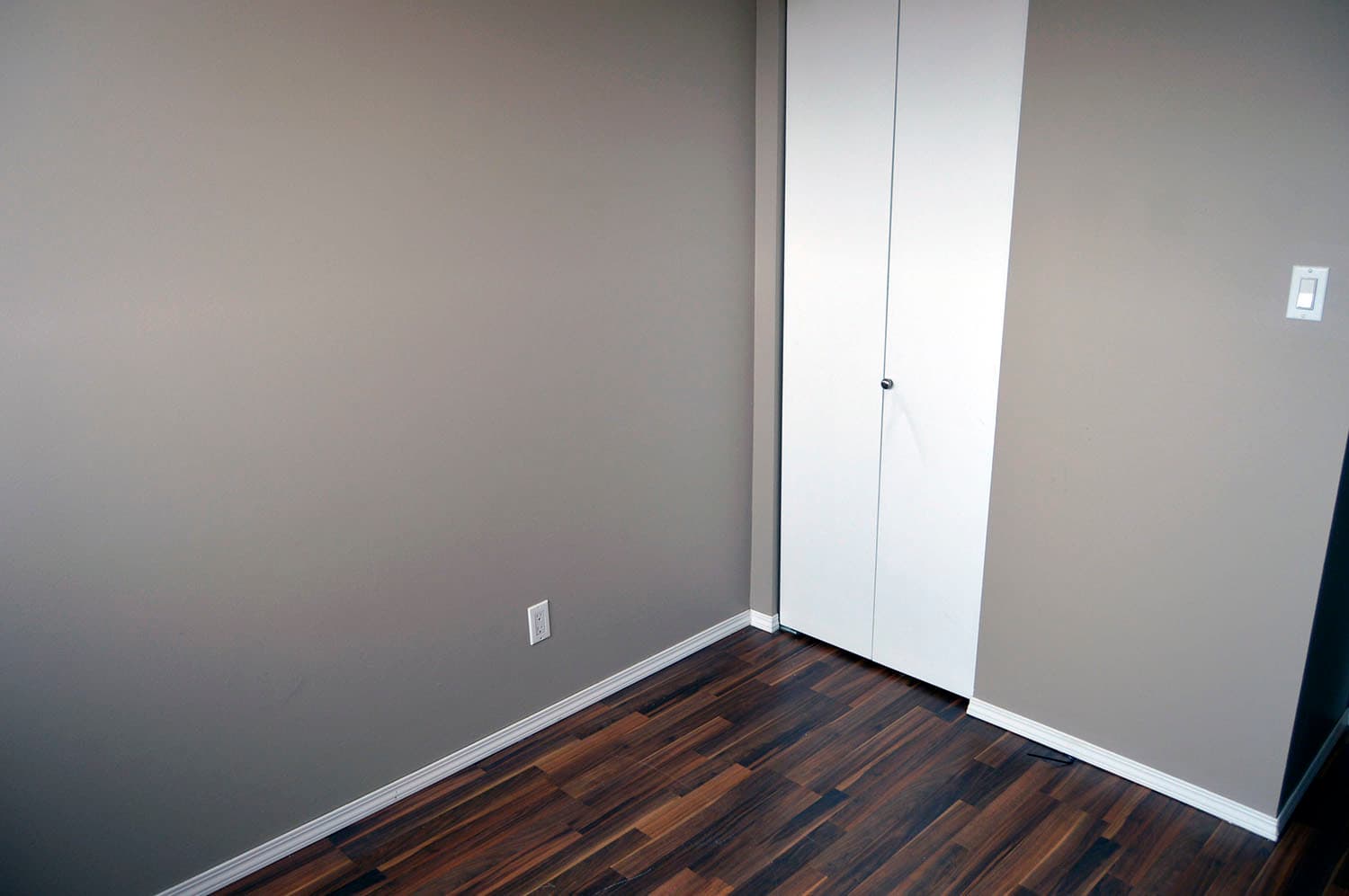 Peat Place — Bachelor - Photo 9