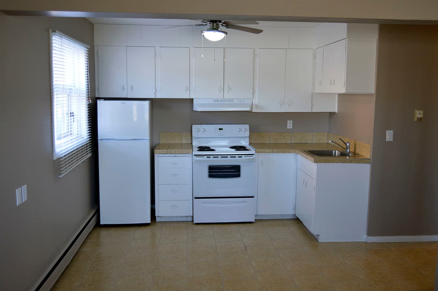 Preston 1 Apartments — Bachelor - Photo 3