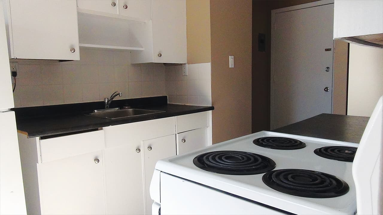 Wellington Apartments — 1 bedroom - Photo 5