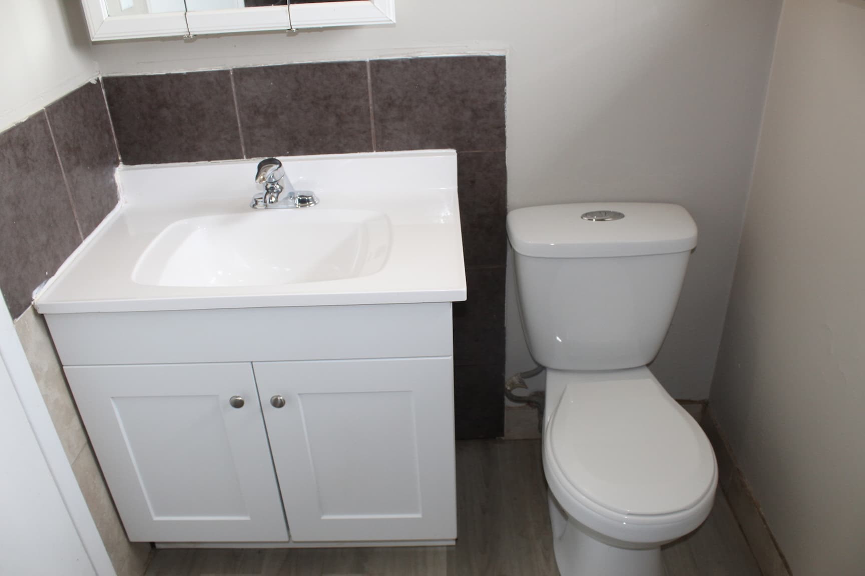 Wedgewood Homes — 2 bedroom - Photo 7