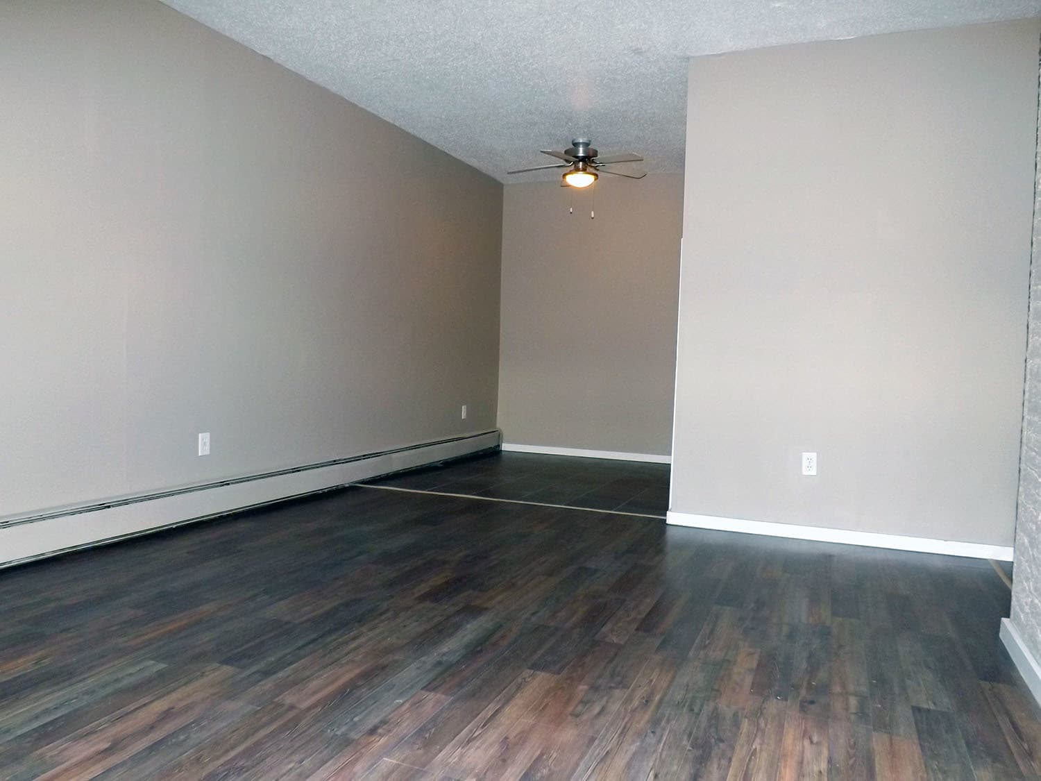 Washington Court — Bachelor - Photo 2