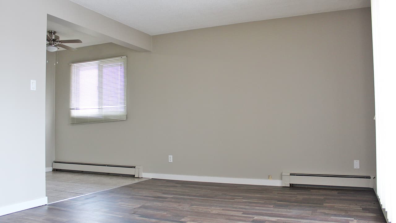 Camelia Court — 2 bedroom - Photo 3