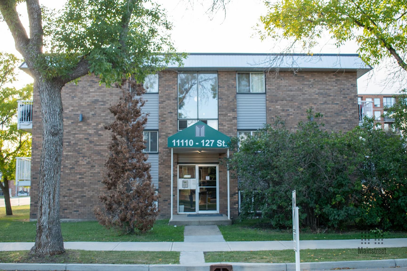 Camelia Court — 2 bedroom - Photo 9