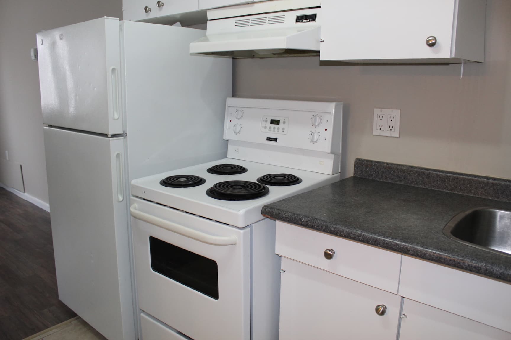 Villa Apartments - Photo 5