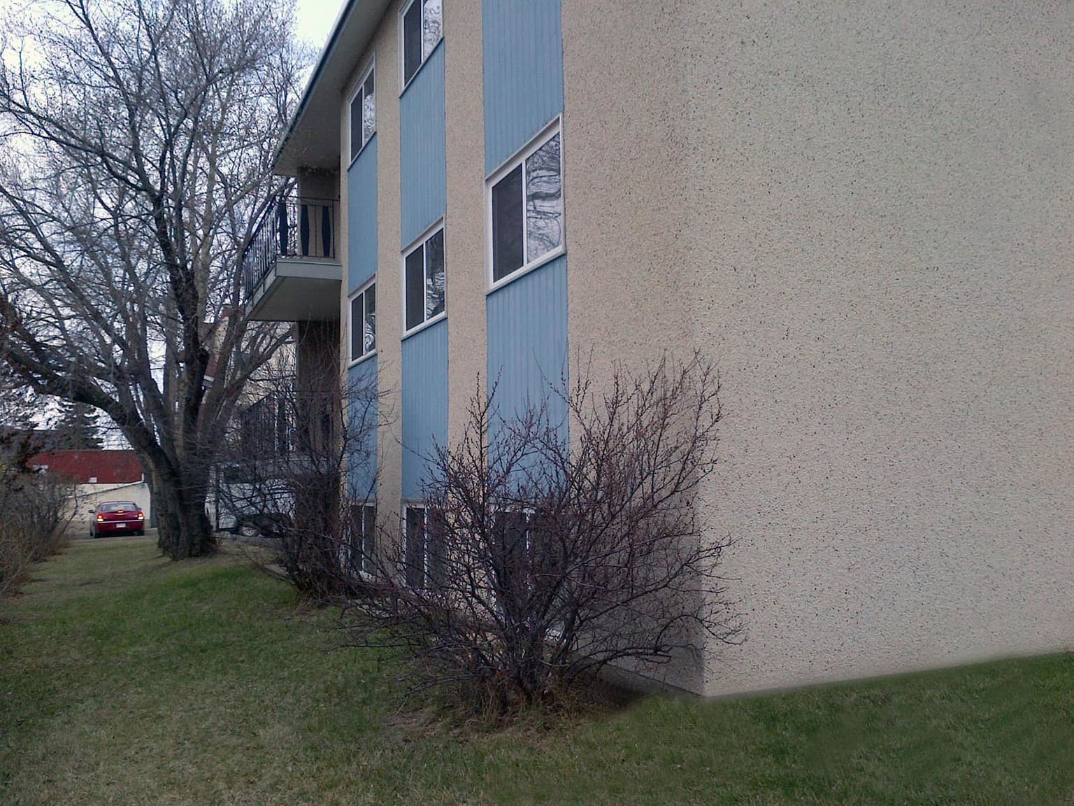 Charles Rutherford Apartments — Bachelor