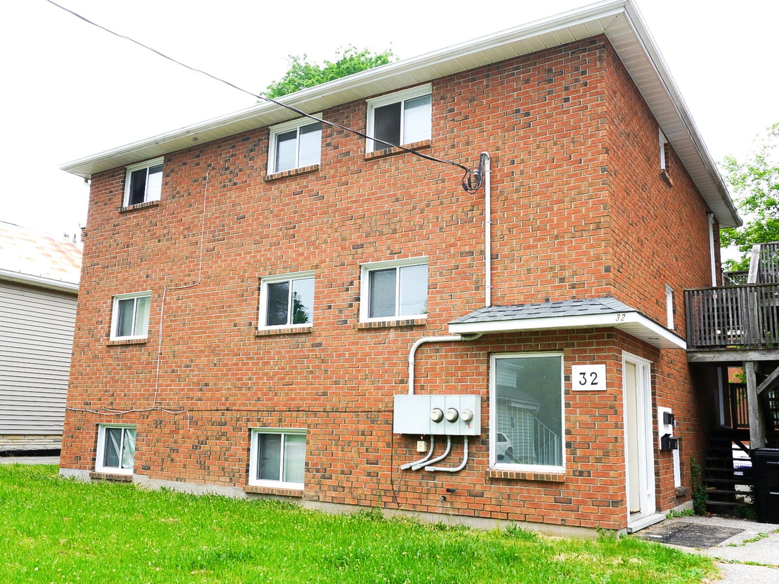 Blackline Management — Student Rentals - Photo 1