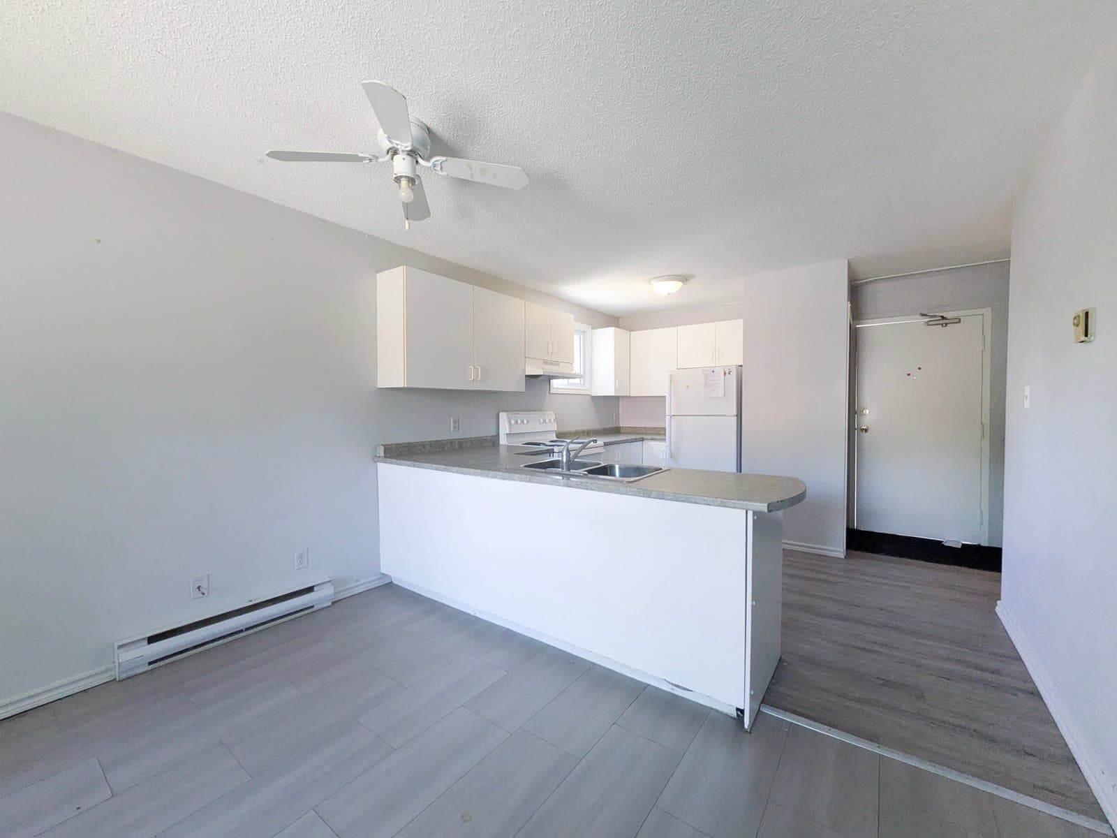Blackline Management — Student Rentals - Photo 5
