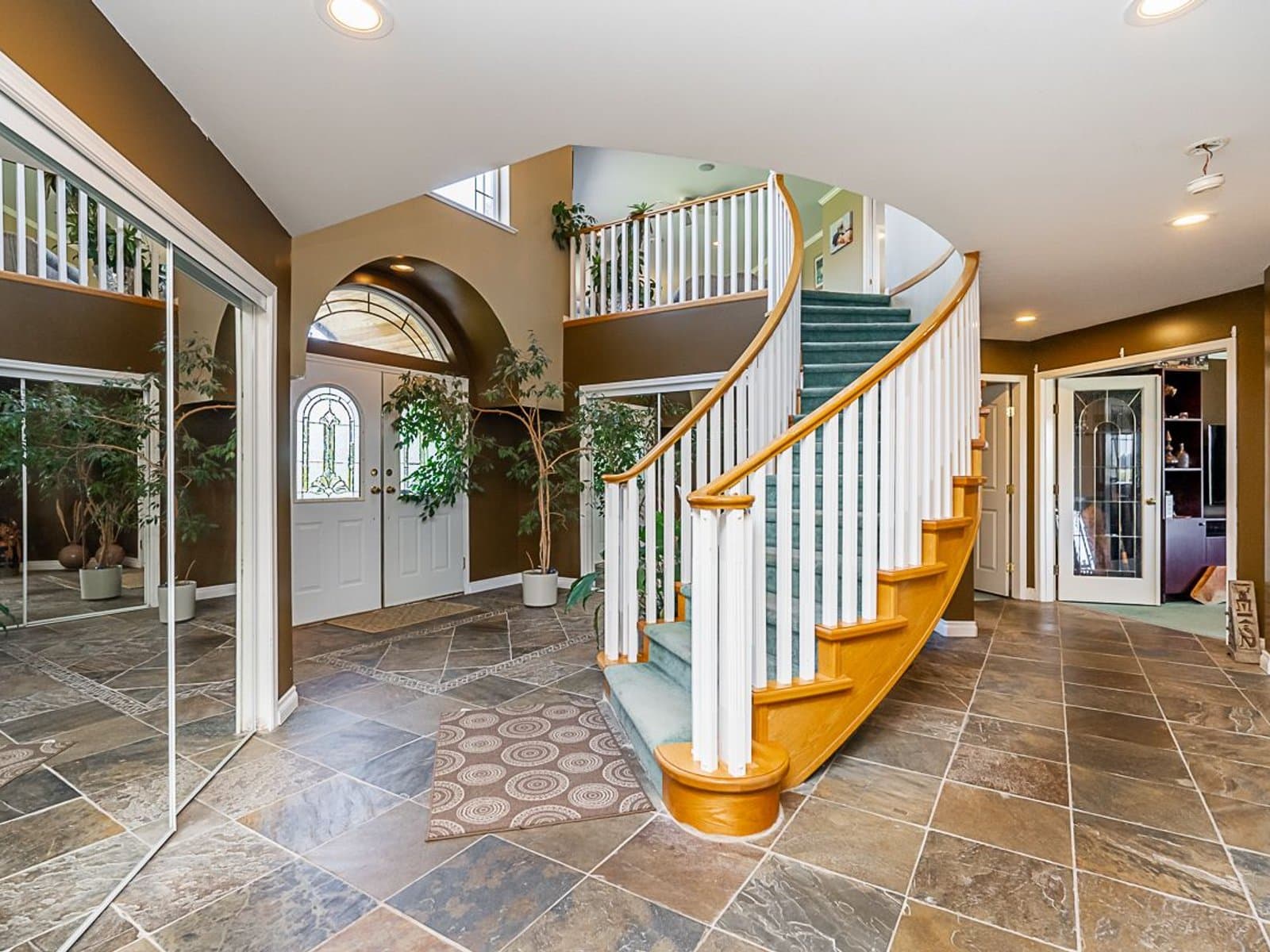 Spacious 6 Bedroom Home with Ample Parking — House 2 + Workshop - Photo 36
