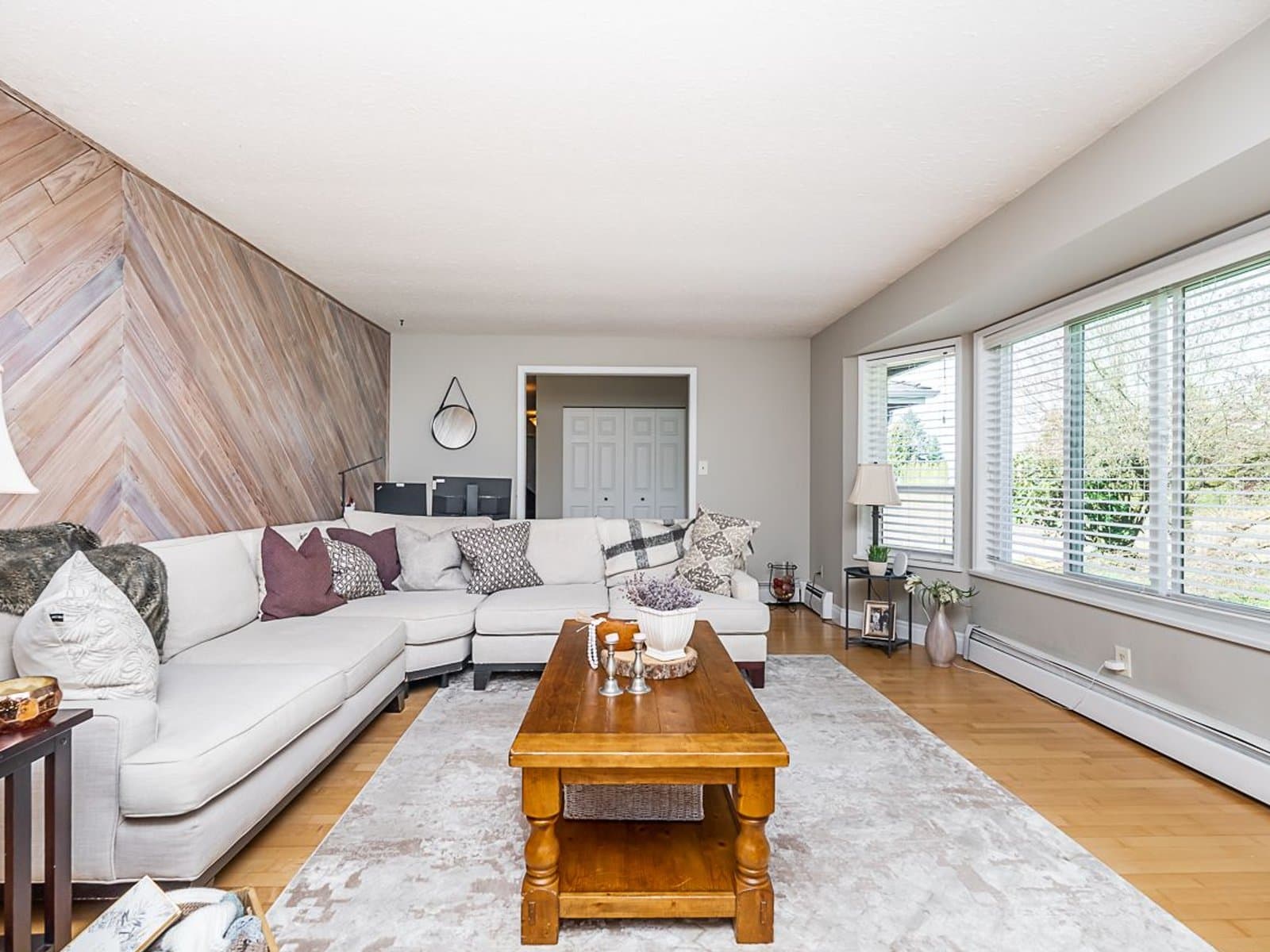 Spacious 6 Bedroom Home with Ample Parking — House 2 + Workshop - Photo 68