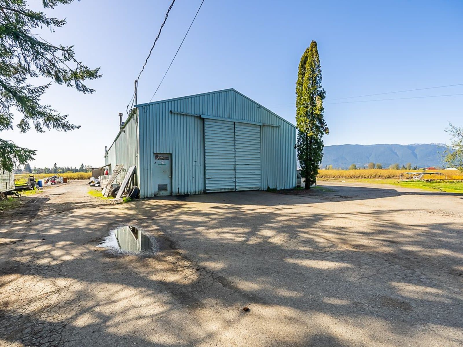 Spacious 6 Bedroom Home with Ample Parking — House 2 + Workshop - Photo 84