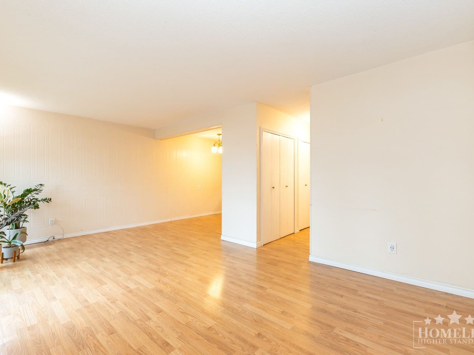 13755 102 Ave - 5 - NWS4 — 5 - Photo 2