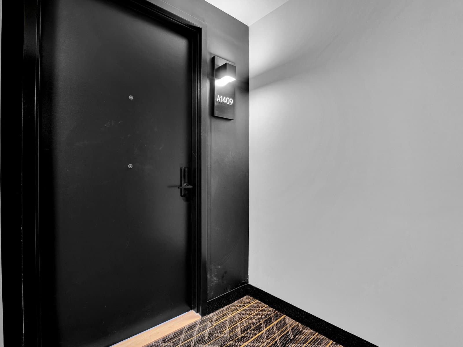 Carlton West — B809 - Photo 21