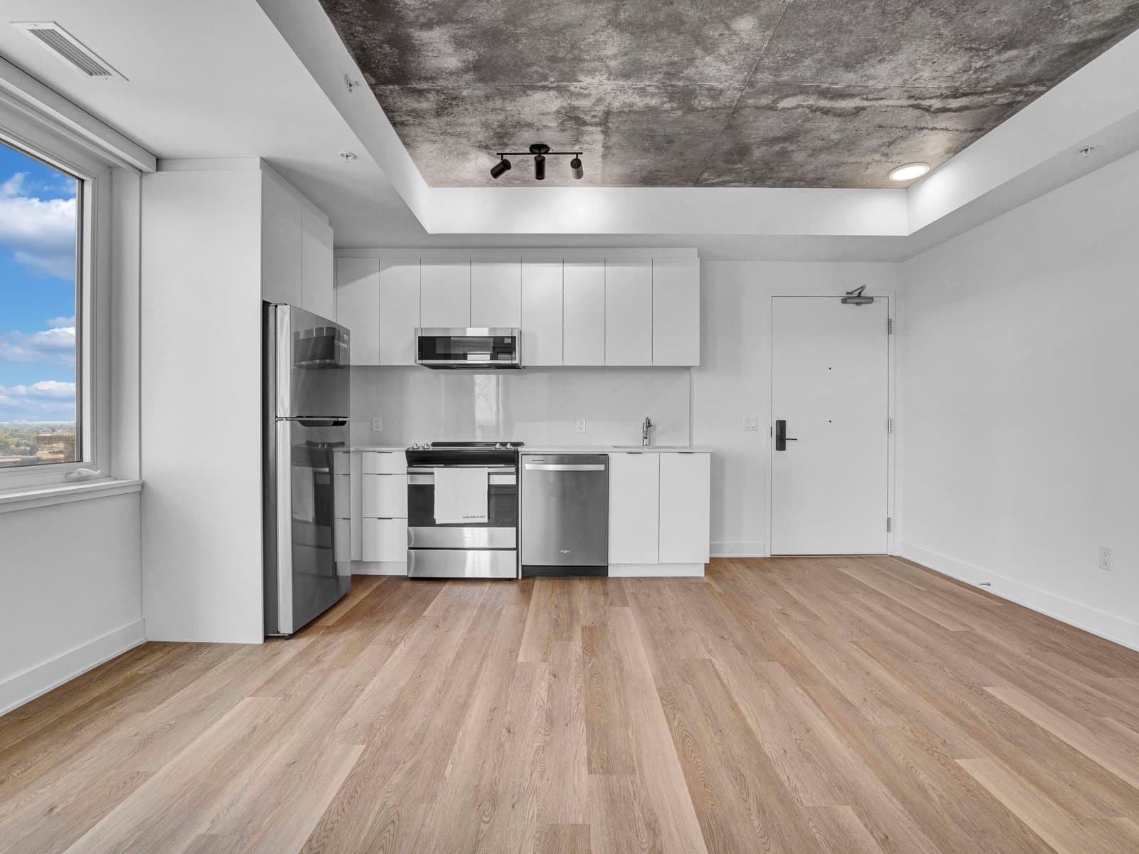 Carlton West — B809 - Photo 23