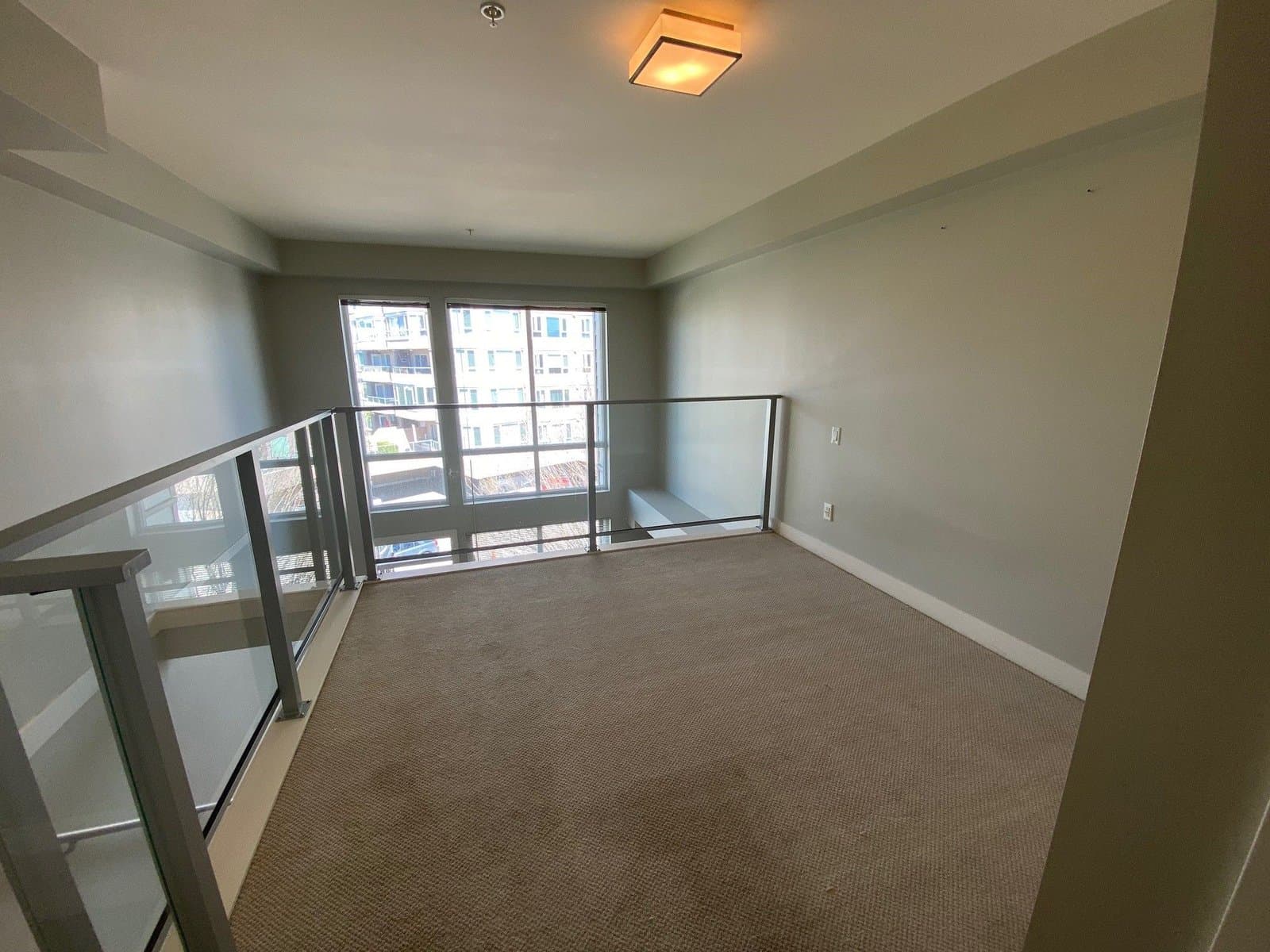 Bright Corner Condo with 2 Parking — 309 - Photo 3
