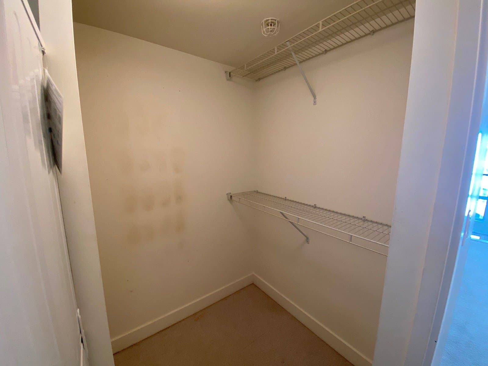 Bright Corner Condo with 2 Parking — 309 - Photo 6