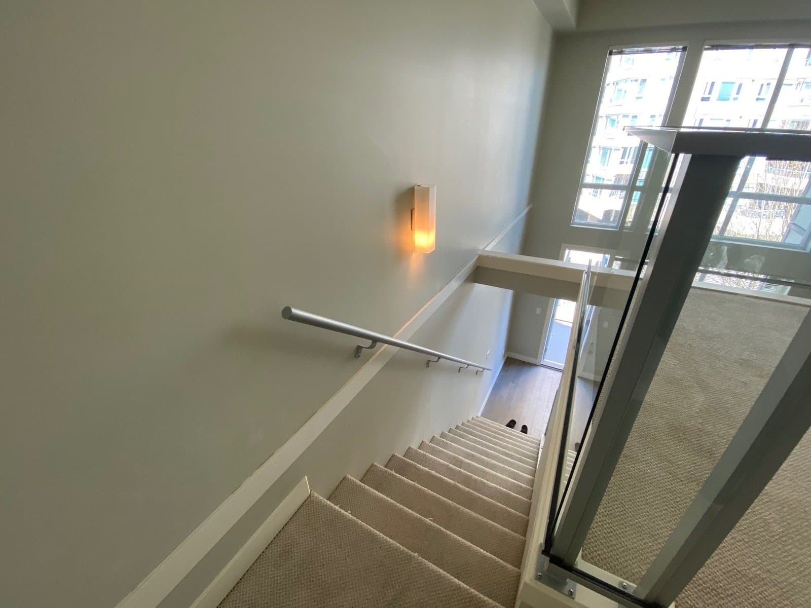 Bright Corner Condo with 2 Parking — 309 - Photo 9