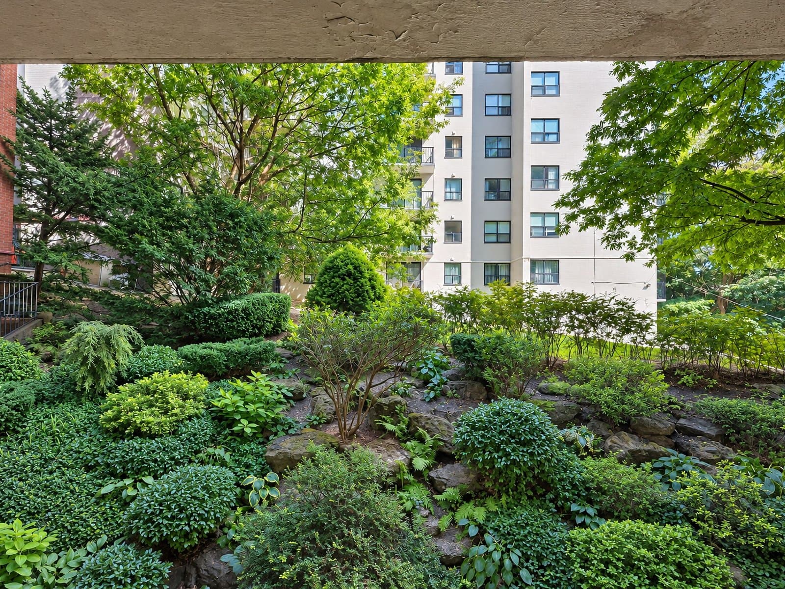 Iron Gate Manor — 610 - Photo 32