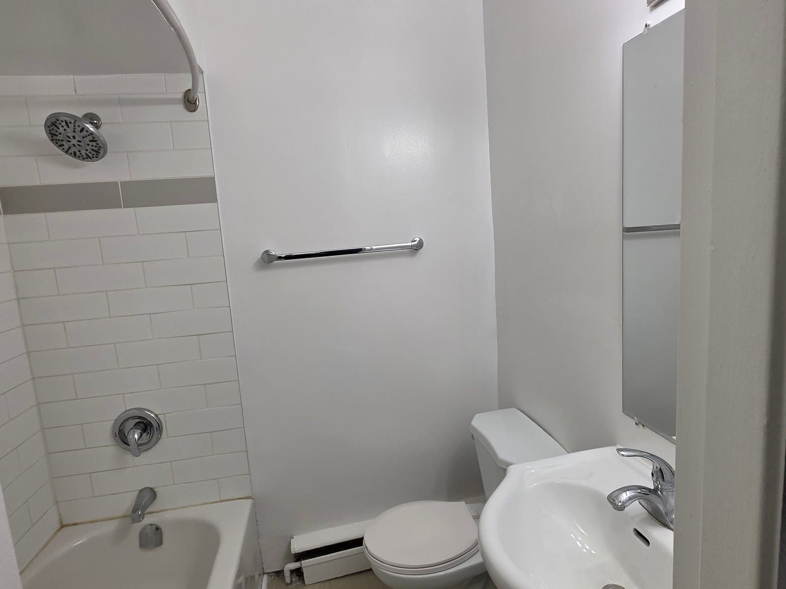Whitehall Apartments — 3 - Photo 3