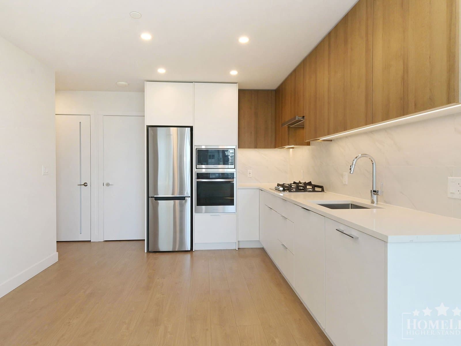 13359 Old Yale Rd - 2102 - EPS8928 - Placement Only . — 2102 - Photo 3