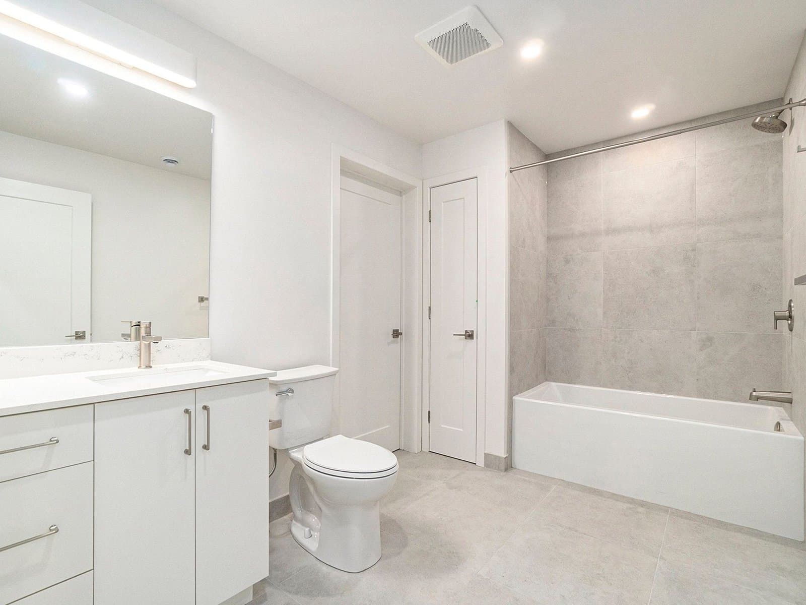 373 Iberville — 8 - Photo 10