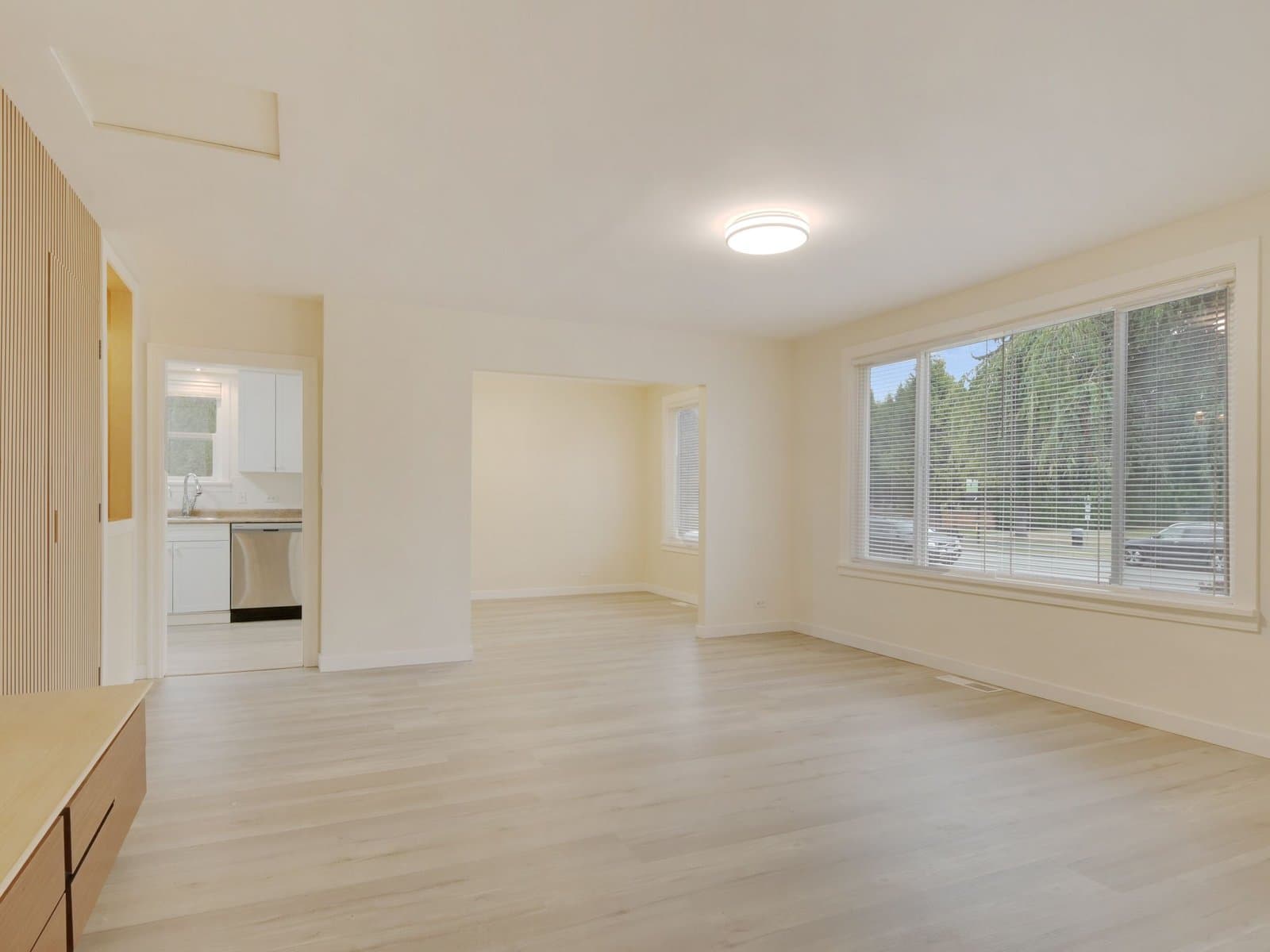 46515 Portage Ave - Upper House — Upper House - Photo 2