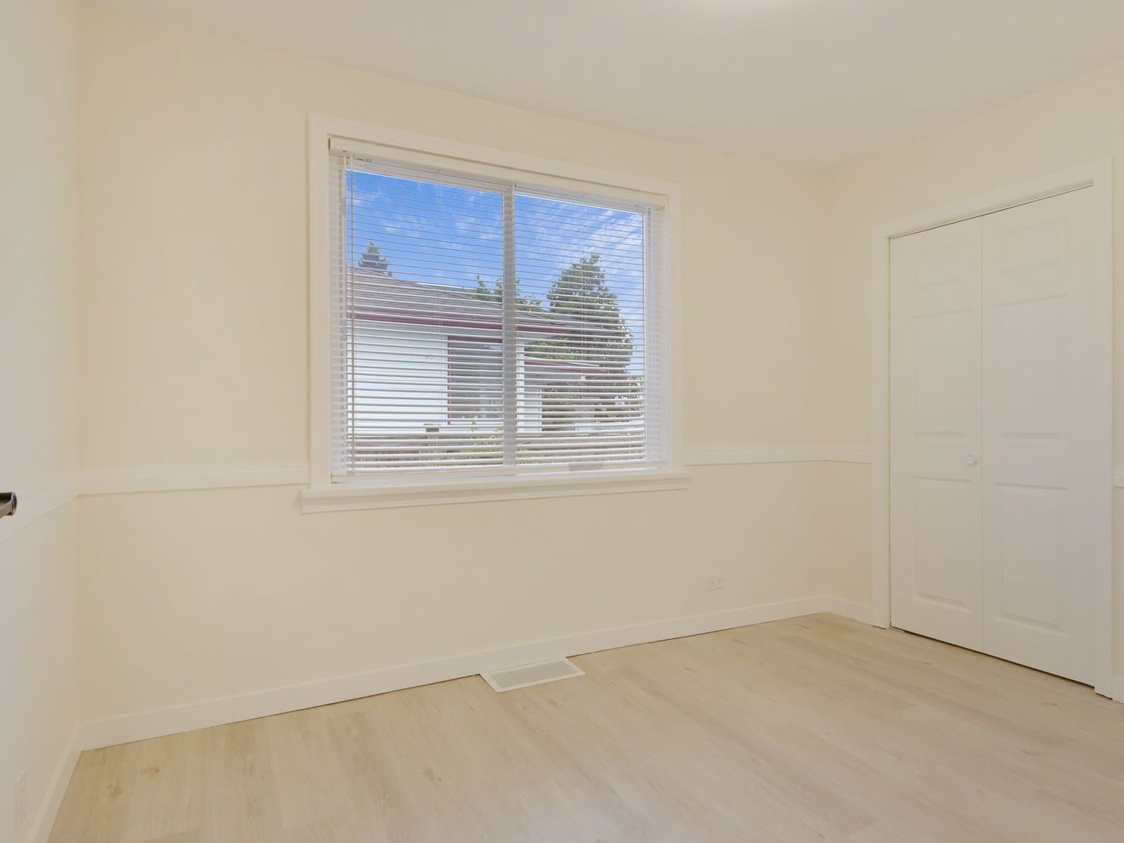 46515 Portage Ave - Upper House — Upper House - Photo 13