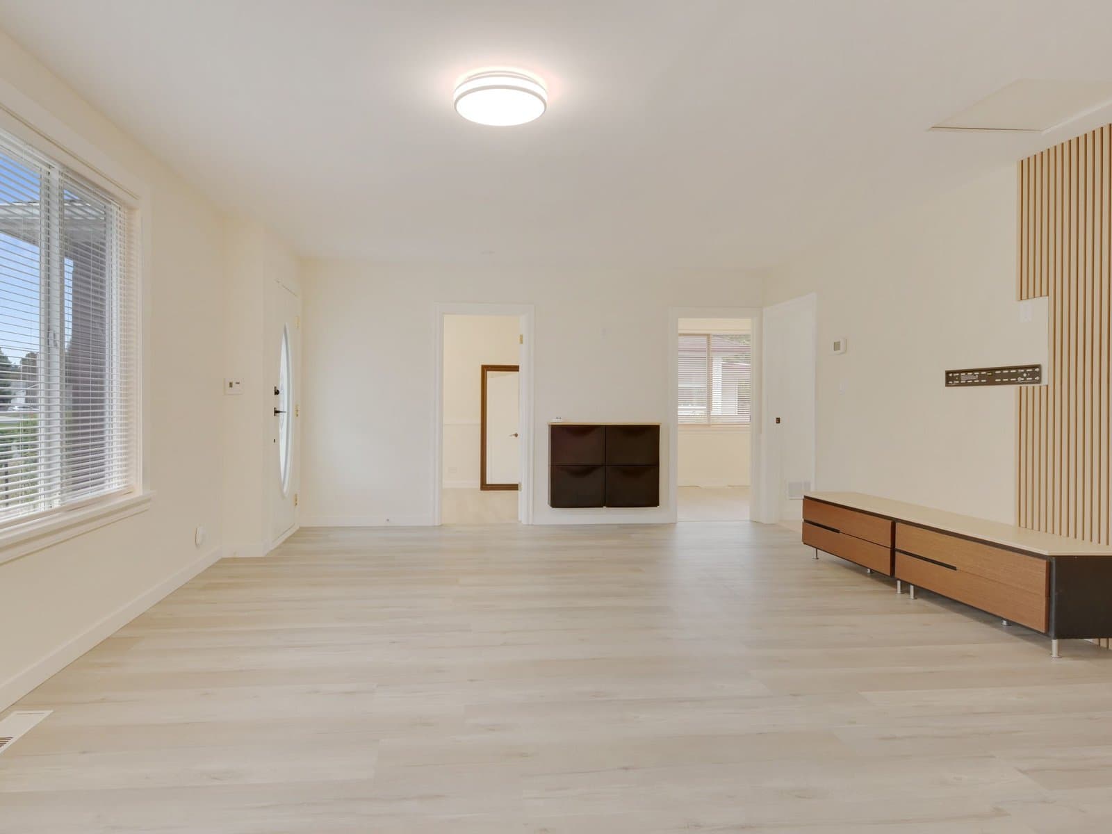46515 Portage Ave - Upper House — Upper House - Photo 4
