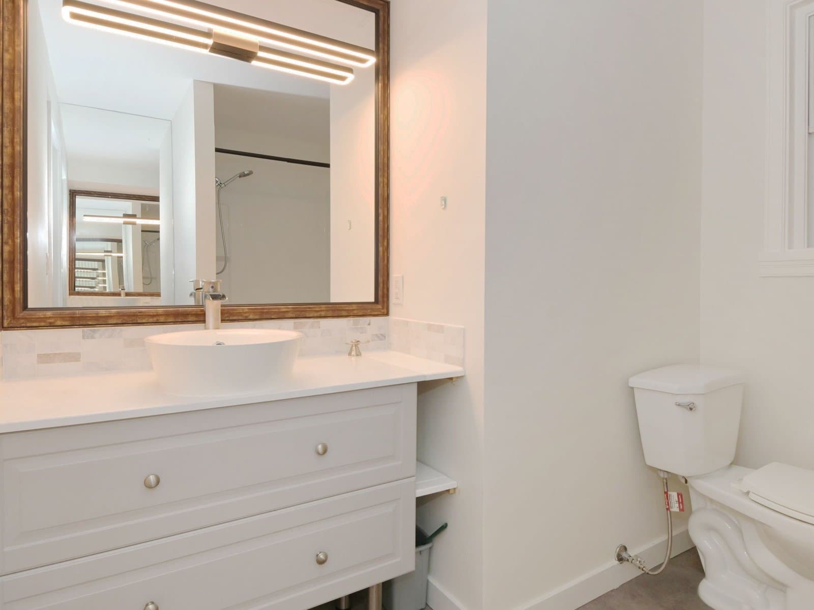 46515 Portage Ave - Upper House — Upper House - Photo 9