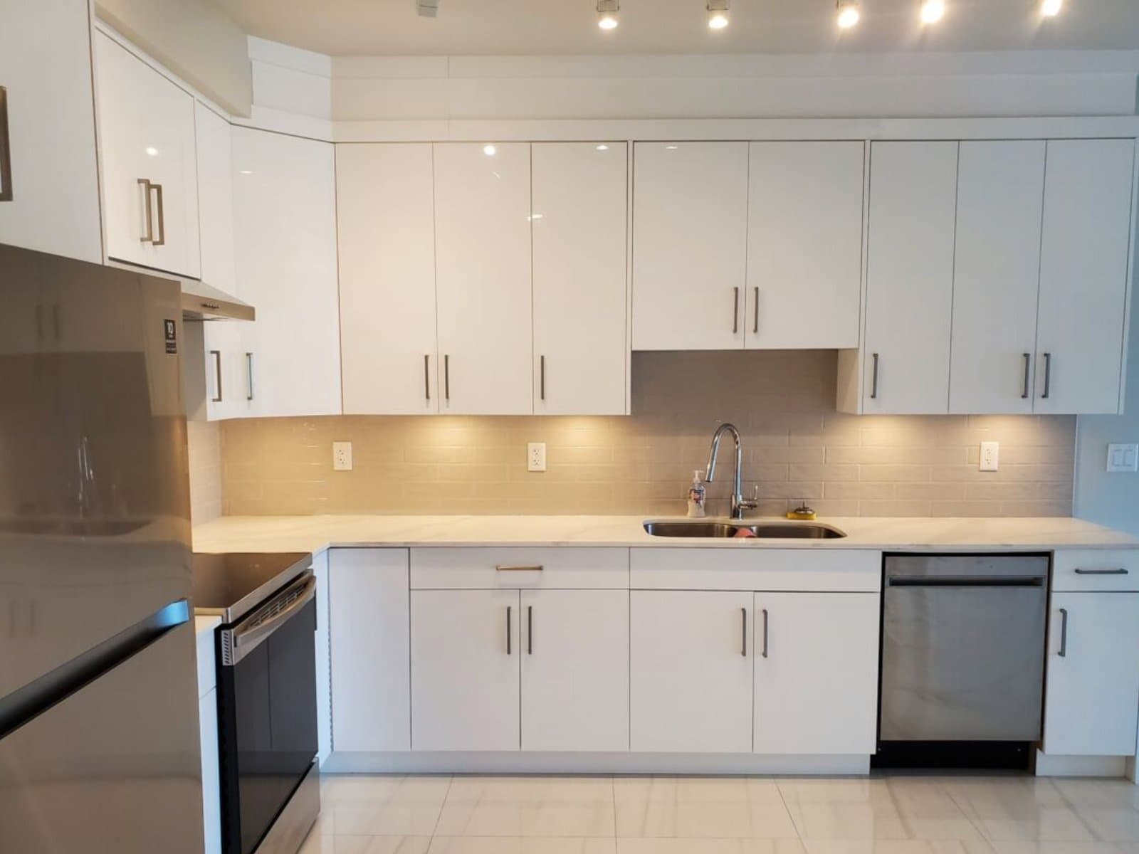 3rd Floor Condo at Yaletown — 310 - Photo 12