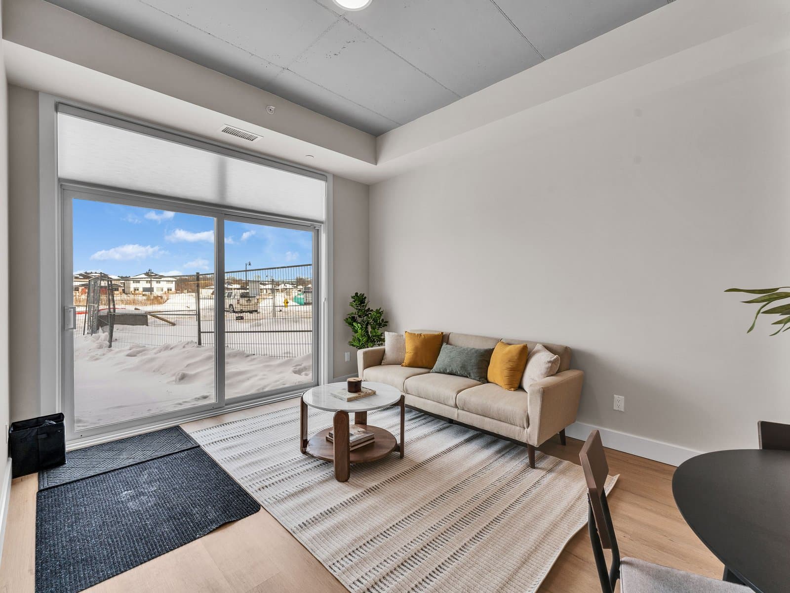 Stirling Place — 101