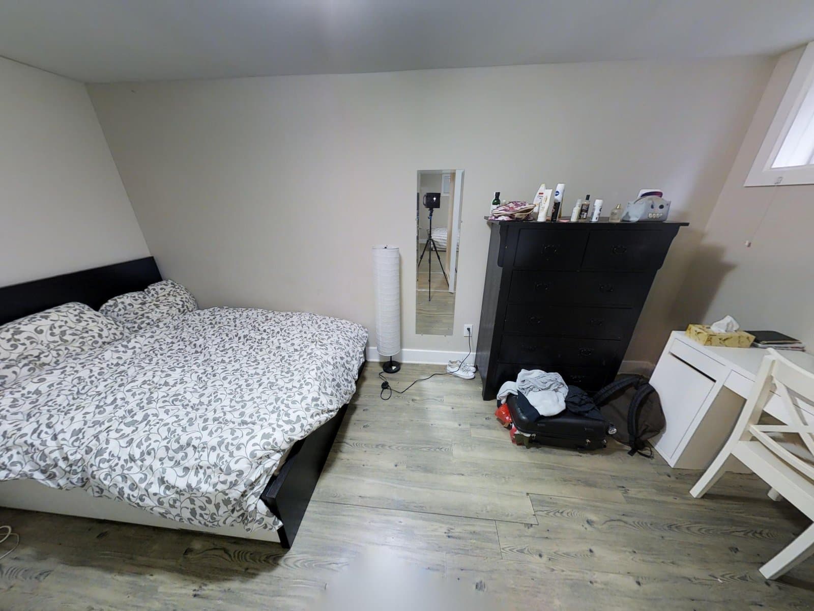 139 Henderson — 1 - Photo 9