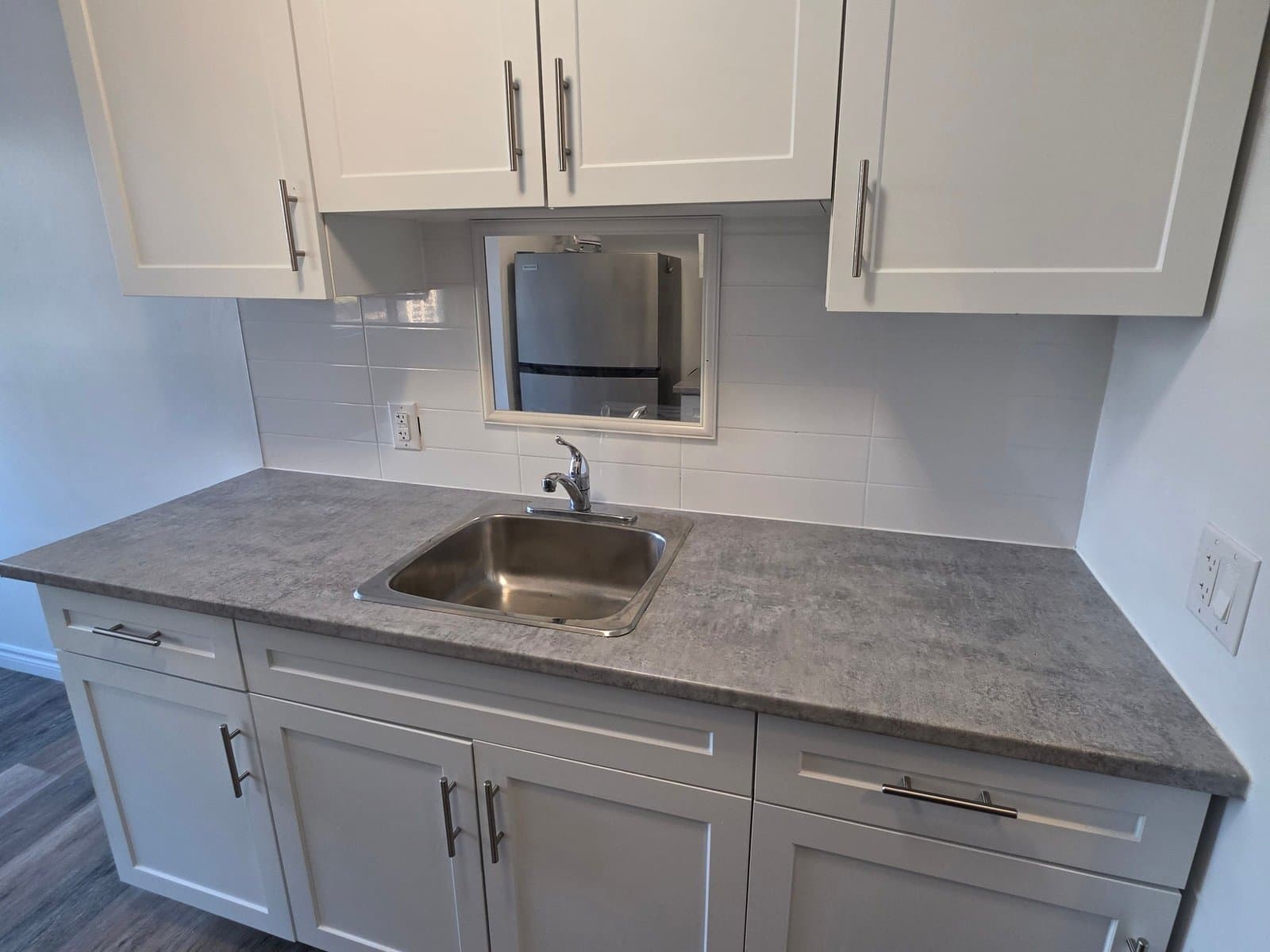 Whitehall Apartments — 3 - Photo 22