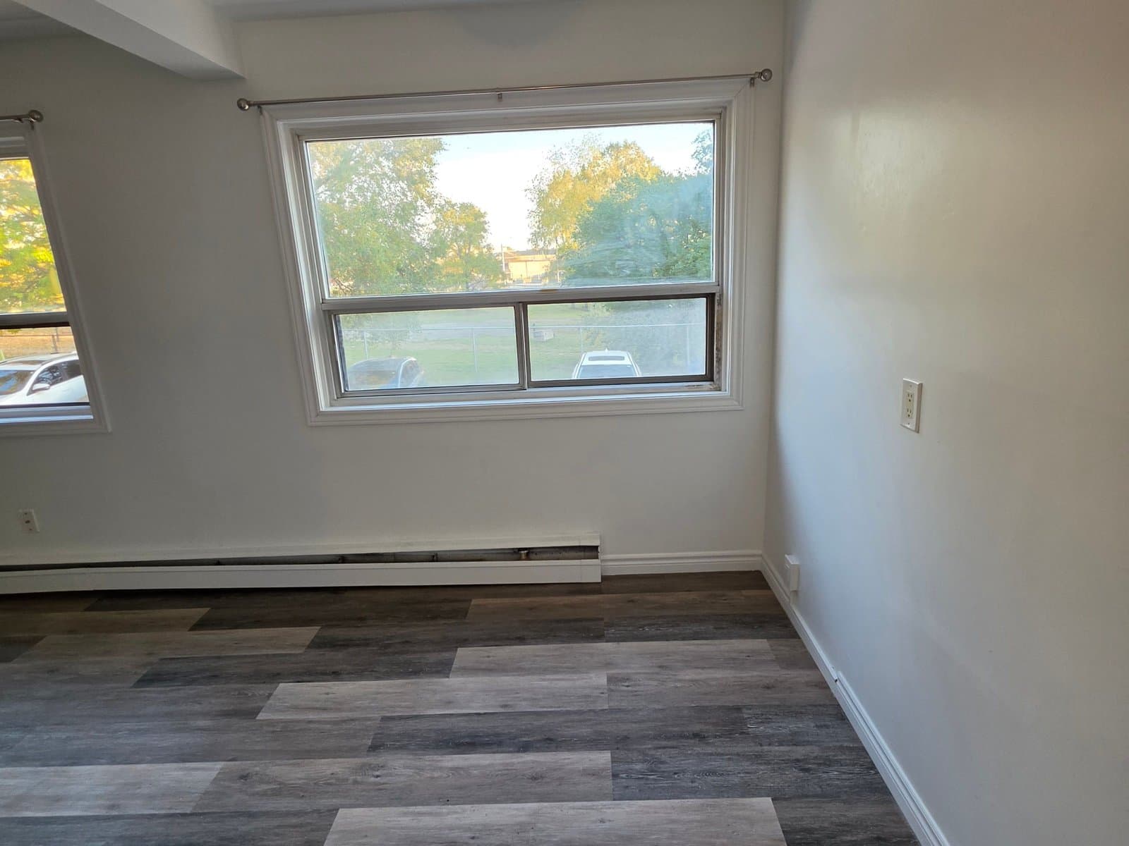 Whitehall Apartments — 3 - Photo 25