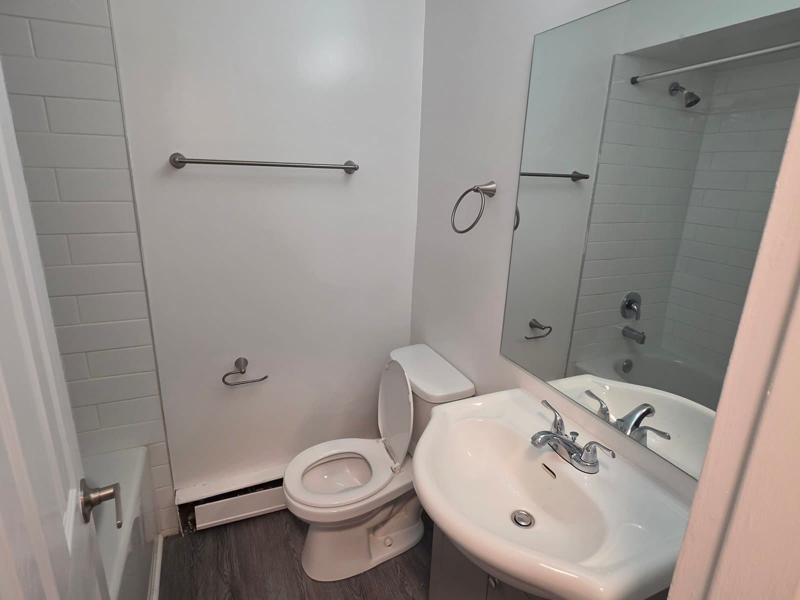 Whitehall Apartments — 3 - Photo 6
