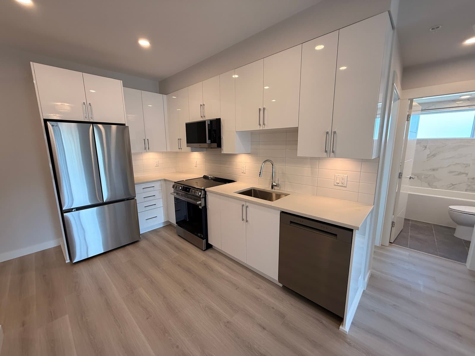 Brand New Condo in Mission — 319 - Photo 35