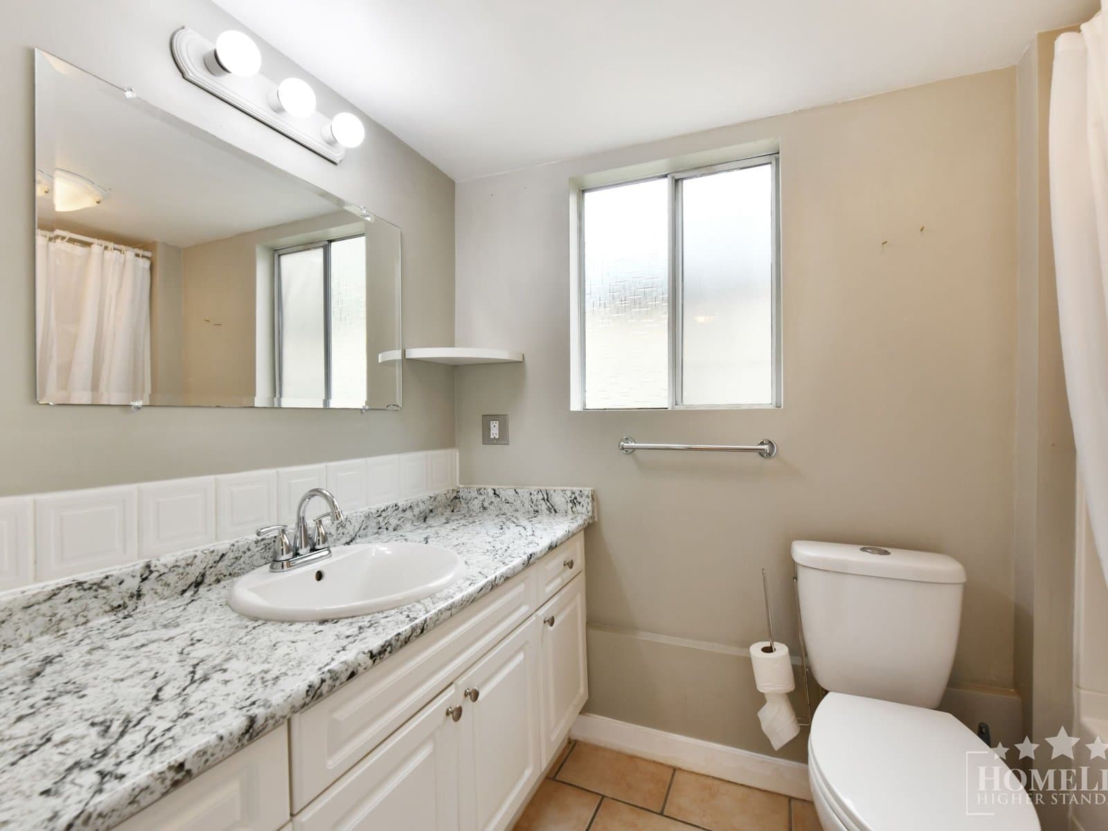 20844 Douglas Cres - B — B - Photo 22