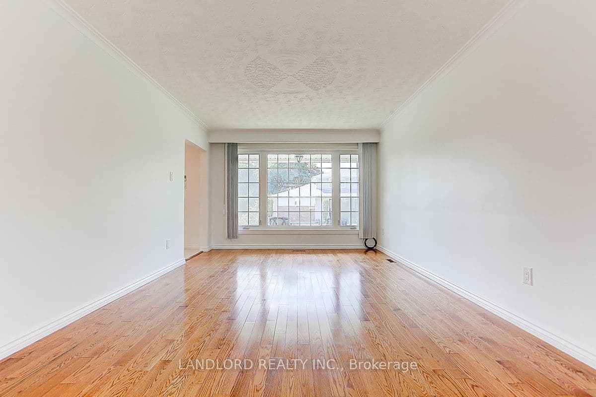 21 Pineway Blvd - Photo 11