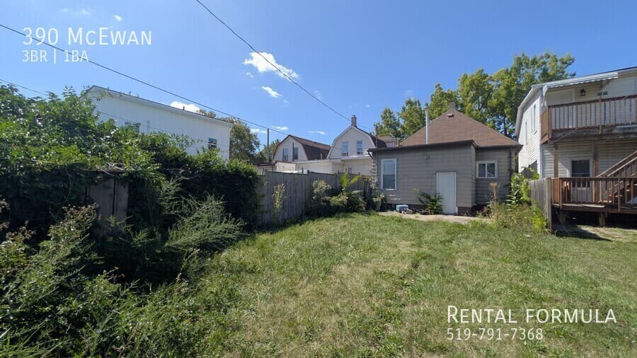 390 McEwan Ave - Photo 13