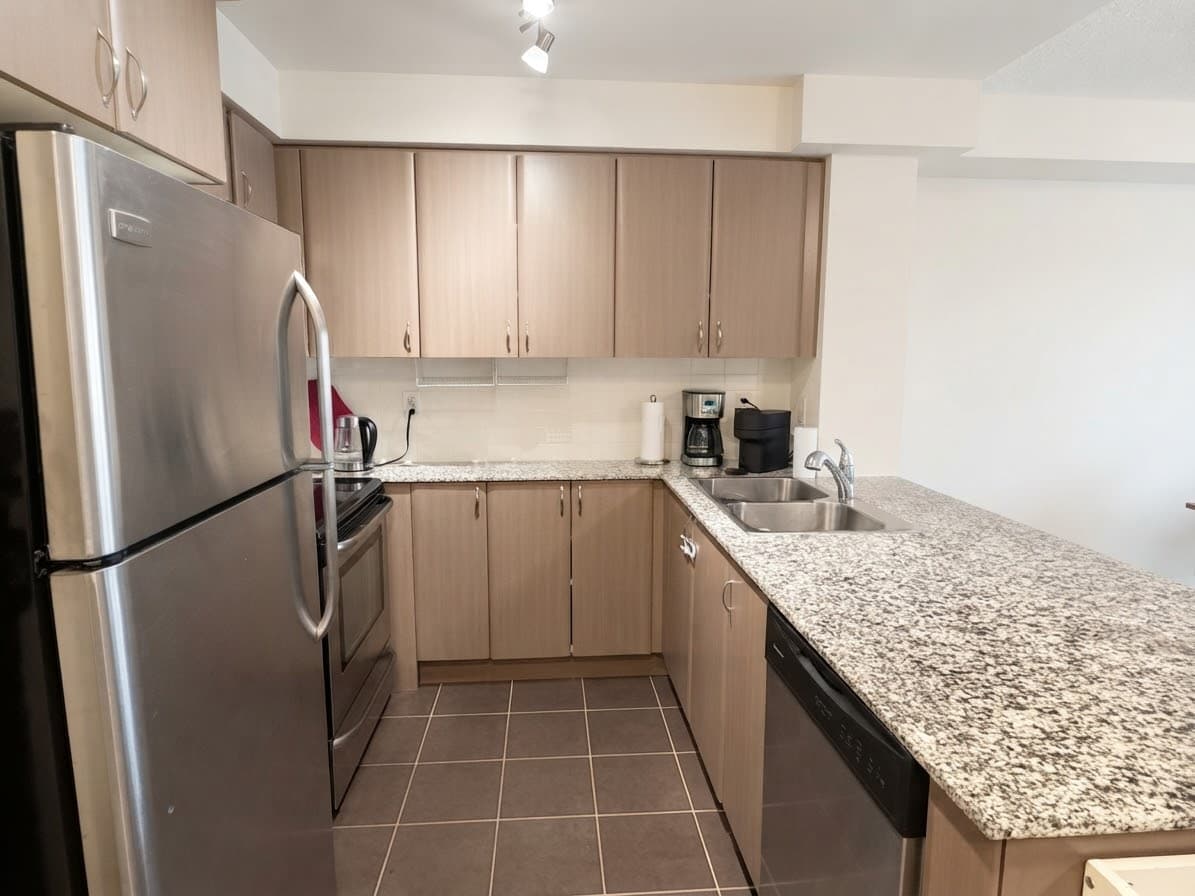 525 Wilson Ave - 304 - Photo 3
