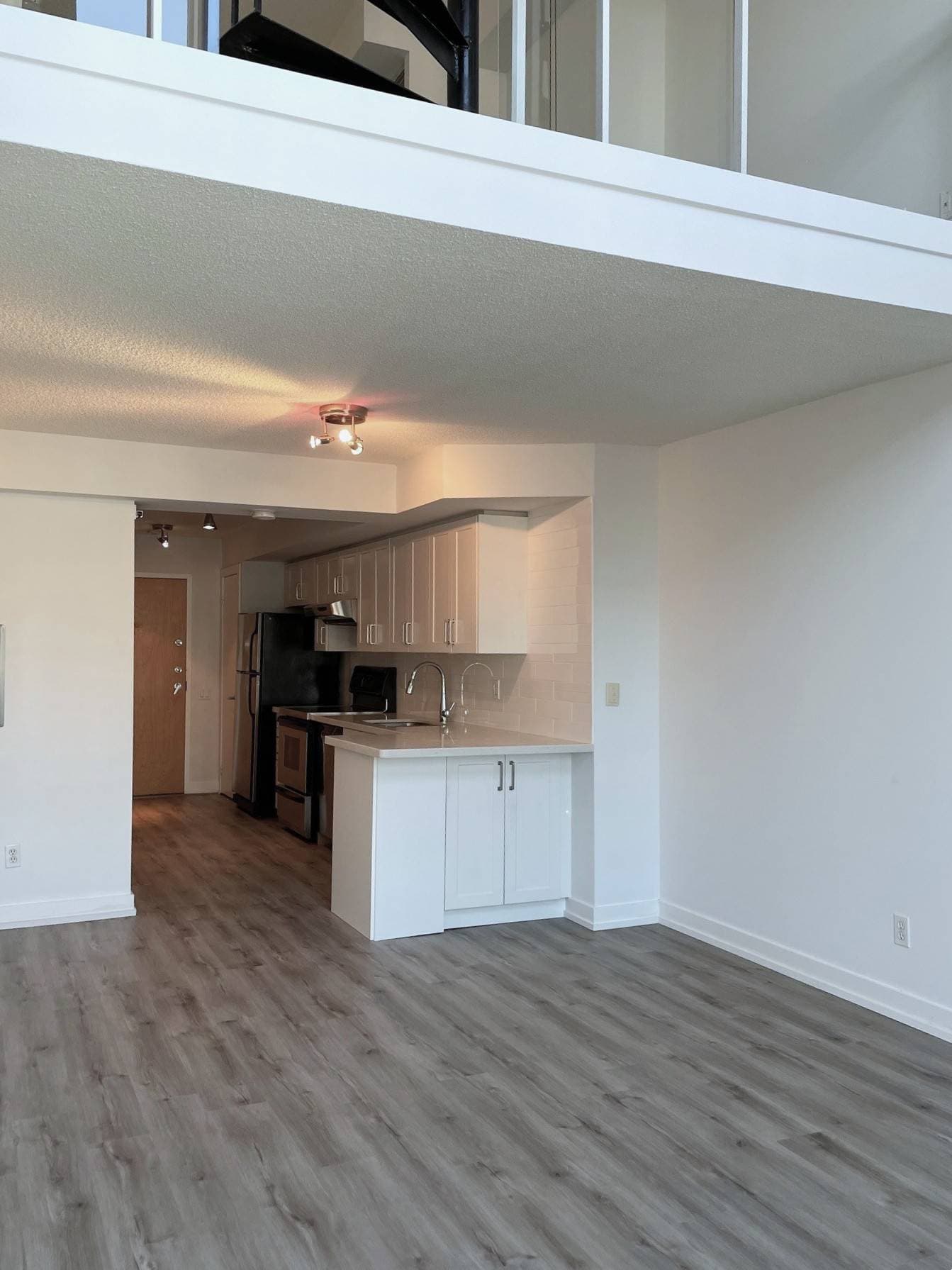 77 Lombard St - LPH2
