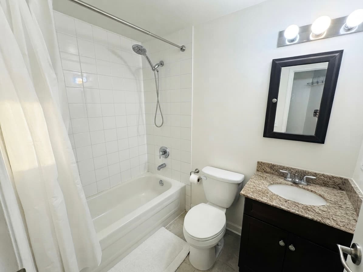 2830 Midland Ave - 50 - Photo 16