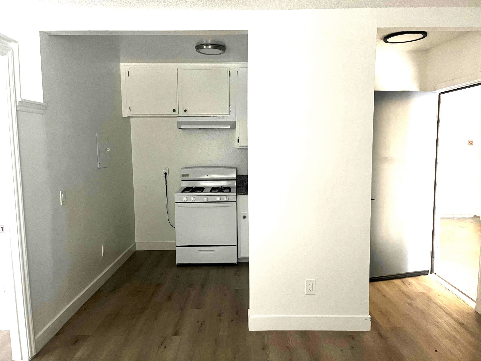 20208 Leadwell 1BR 1 BA - Photo 5