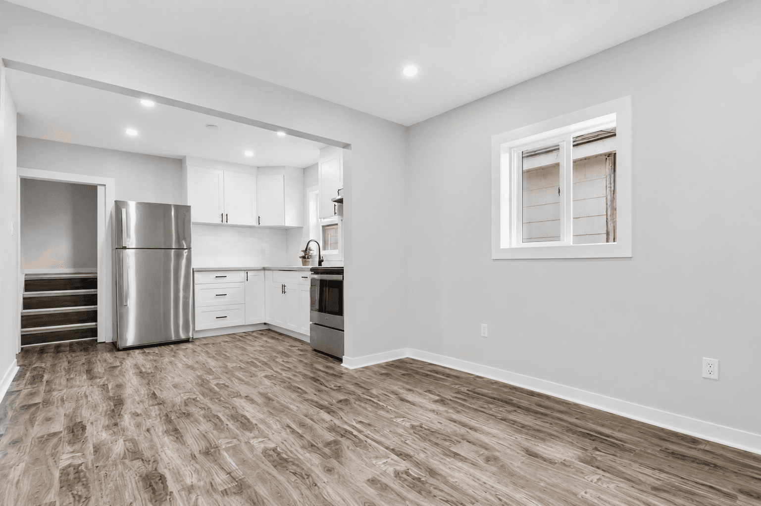3-235 Hamilton Rd