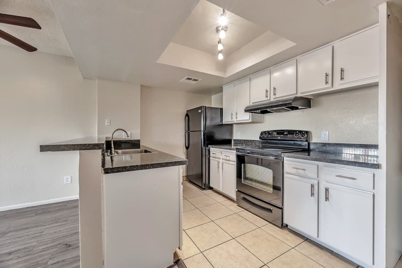 5530 N 17th Ave SP 1x1C - Photo 6