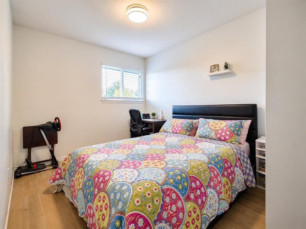 6739 178B st - Photo 8