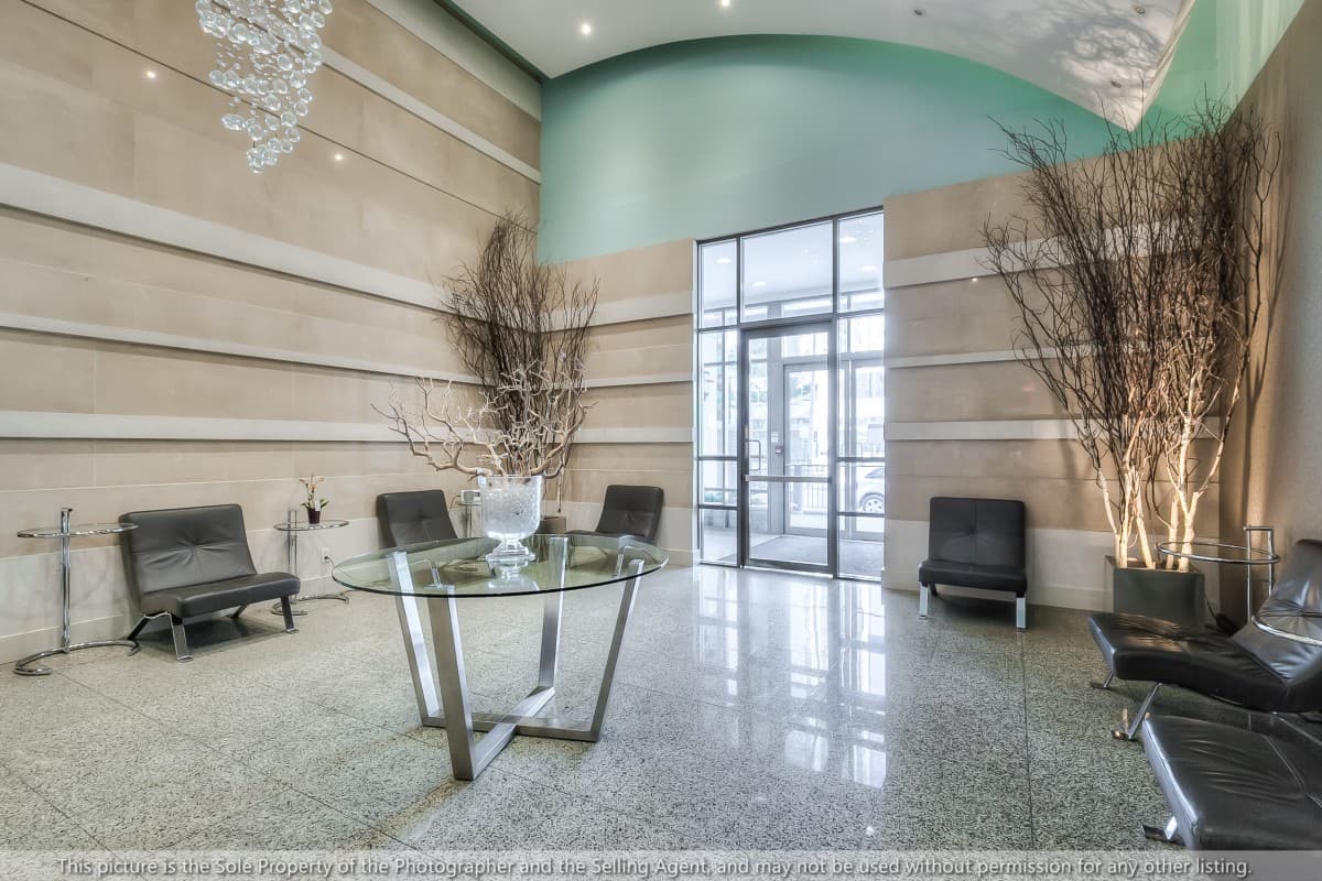23 Hollywood Ave - 1803 - Photo 30
