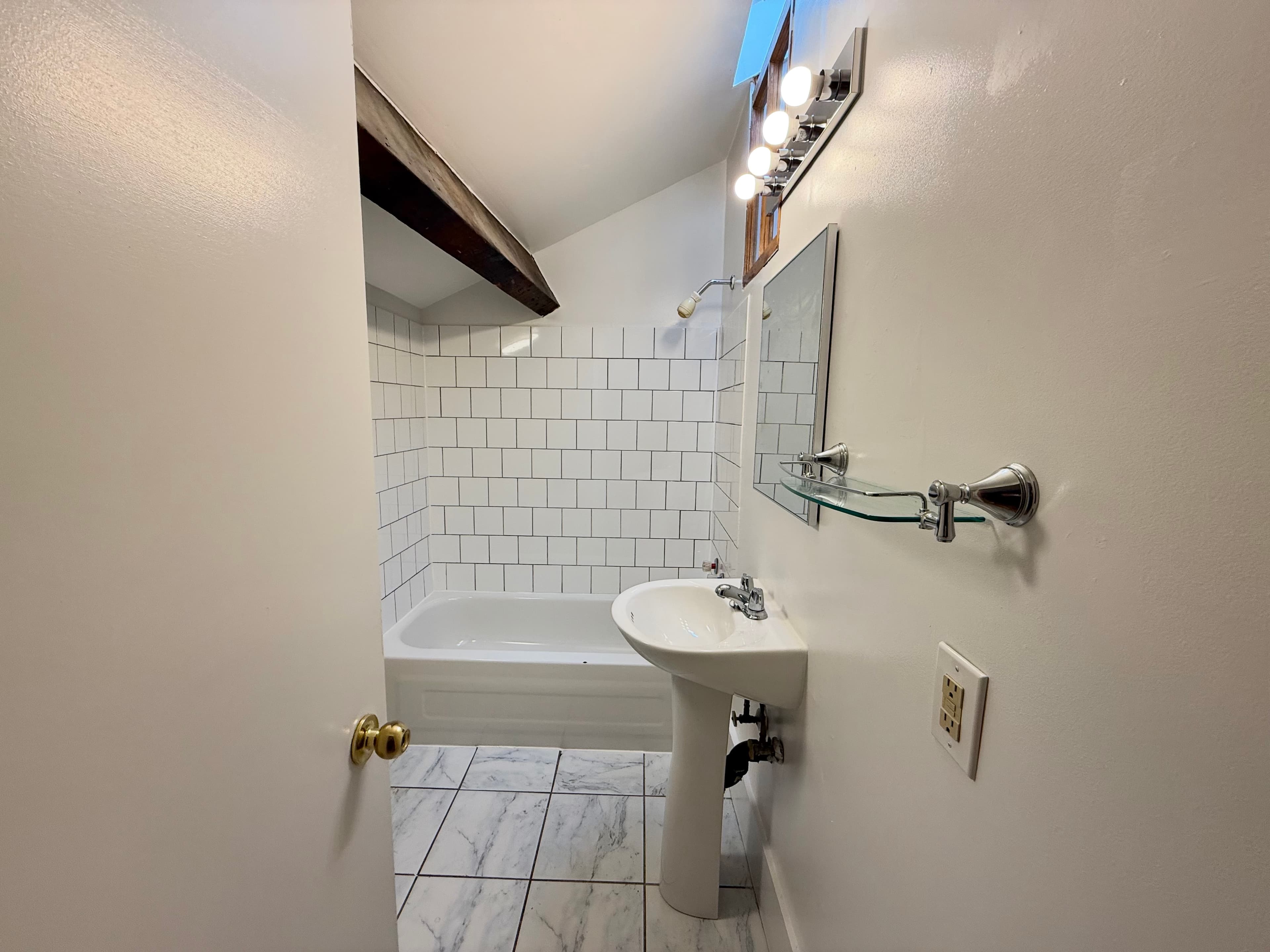 3-321 King Street East Hamilton Ontario L8N1C1 - Photo 3